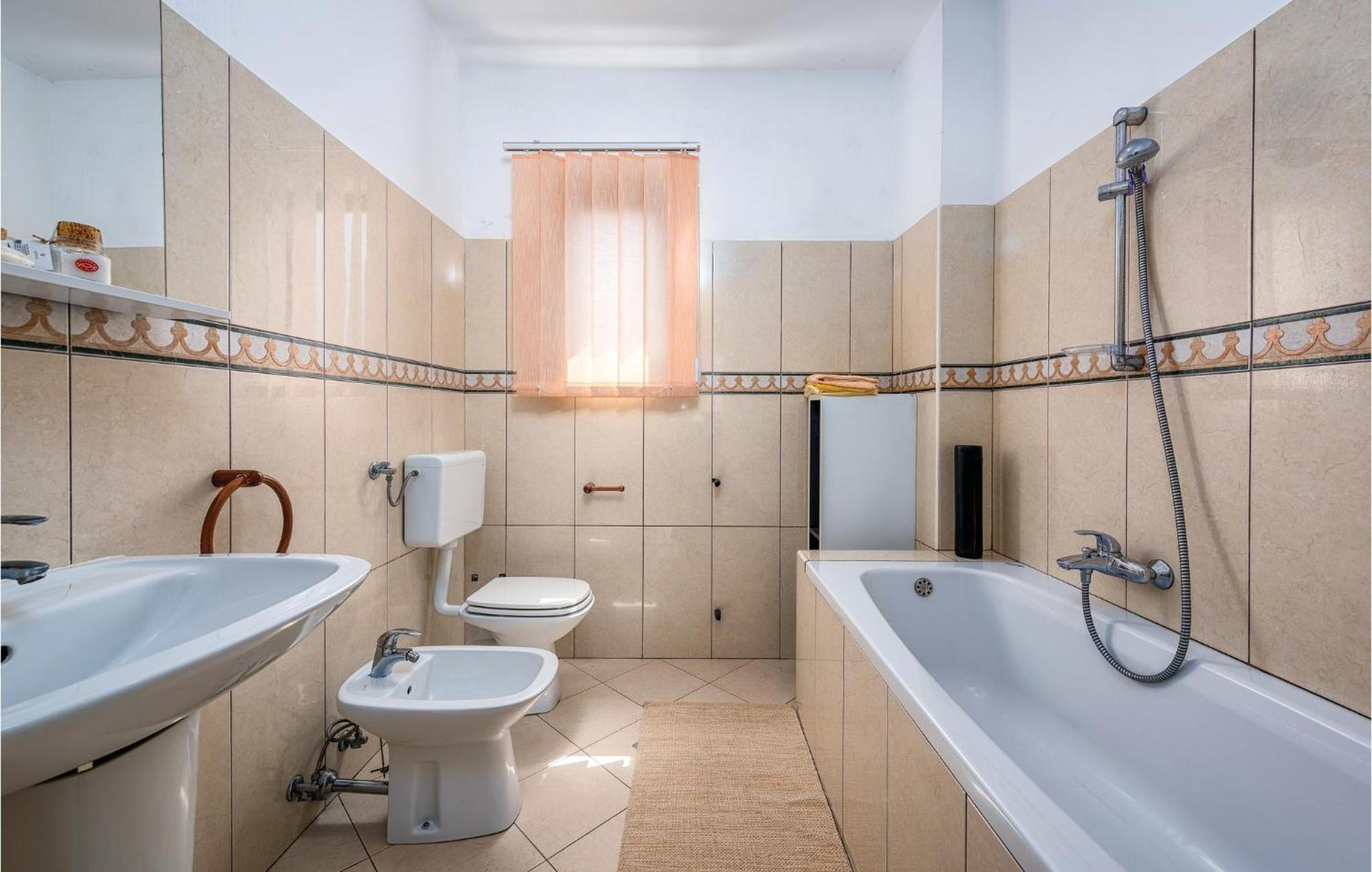 Stunning Apartment In Rovinj With Kitchen Dış mekan fotoğraf