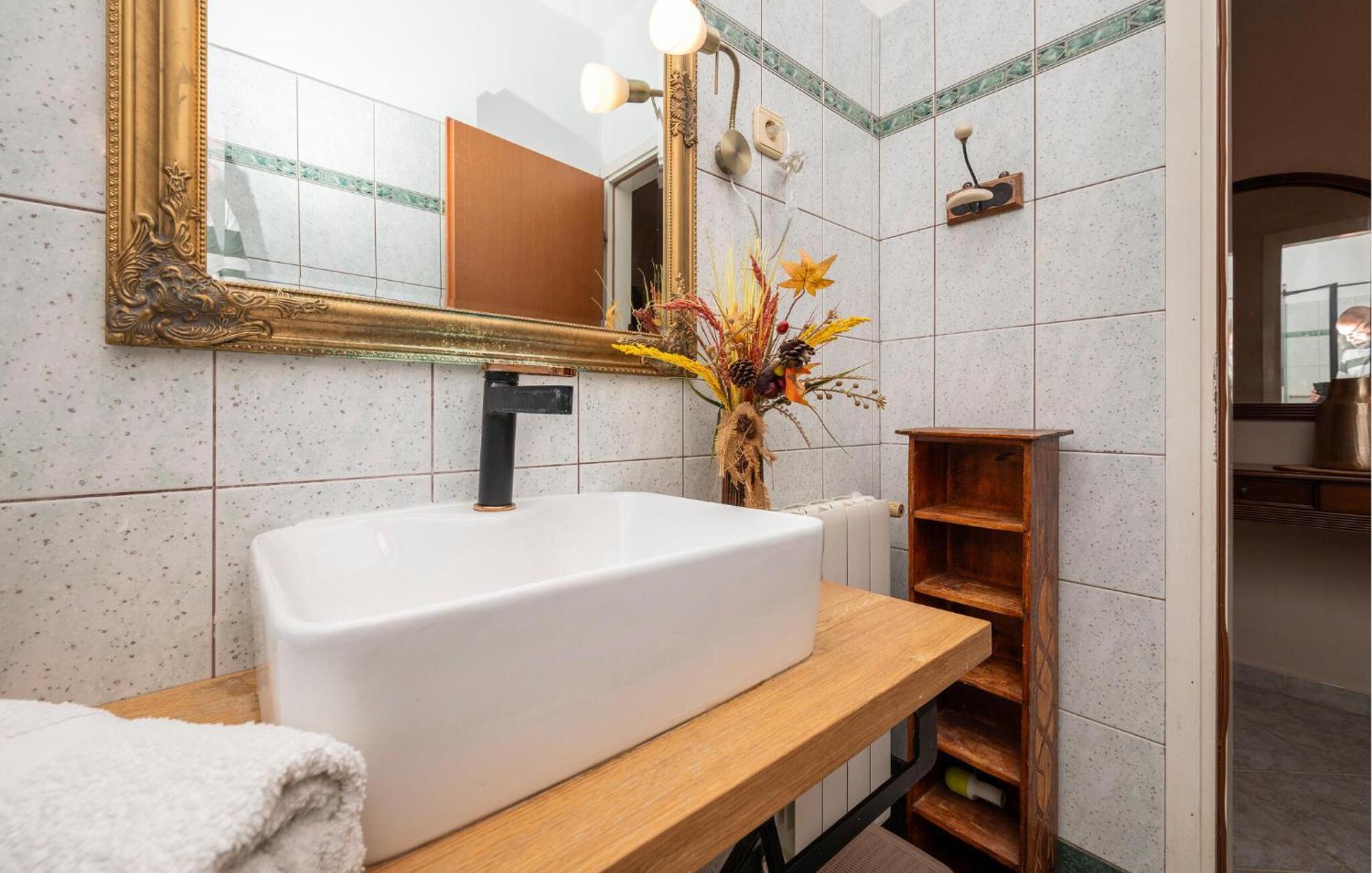 Stunning Apartment In Rovinj With Kitchen Dış mekan fotoğraf
