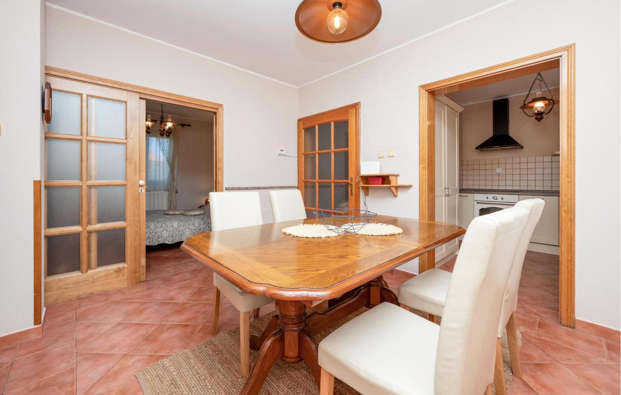 Stunning Apartment In Rovinj With Kitchen Dış mekan fotoğraf